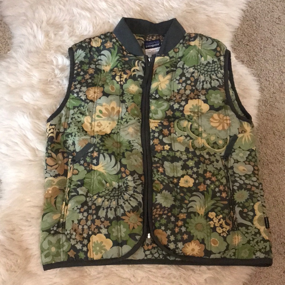 Women’s vintage-ish Patagonia vest